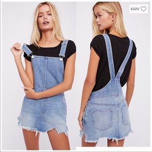 Super Cute Free People Torn Up Jumper Denim Skirt Overalls